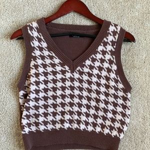 Dark brown and cream vest size Large